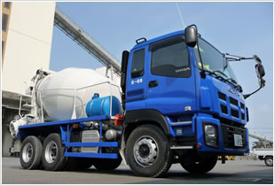 トラックアジテータ車